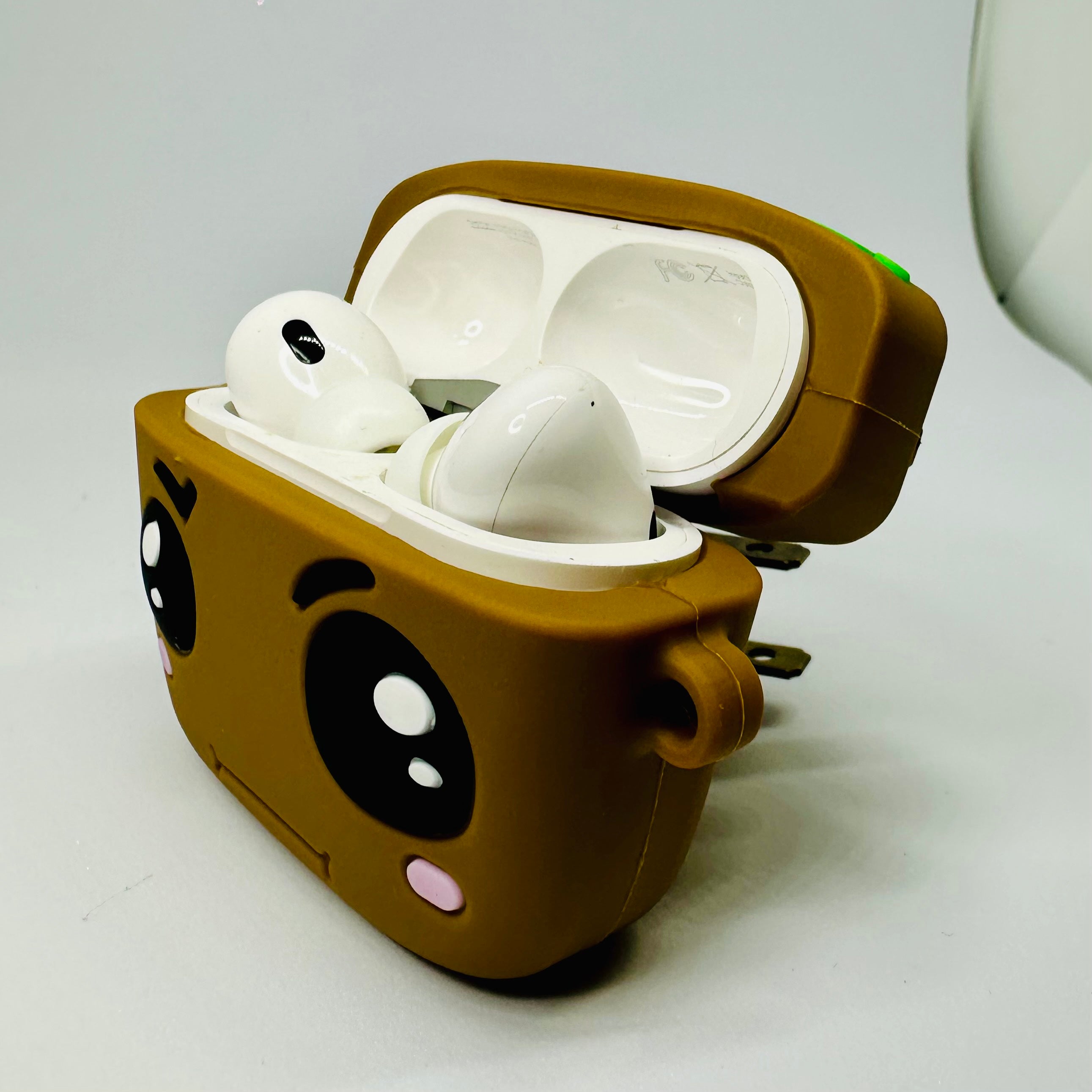 Case para AirPods Pro 2 — Edición Baby Groot 🌱🤎