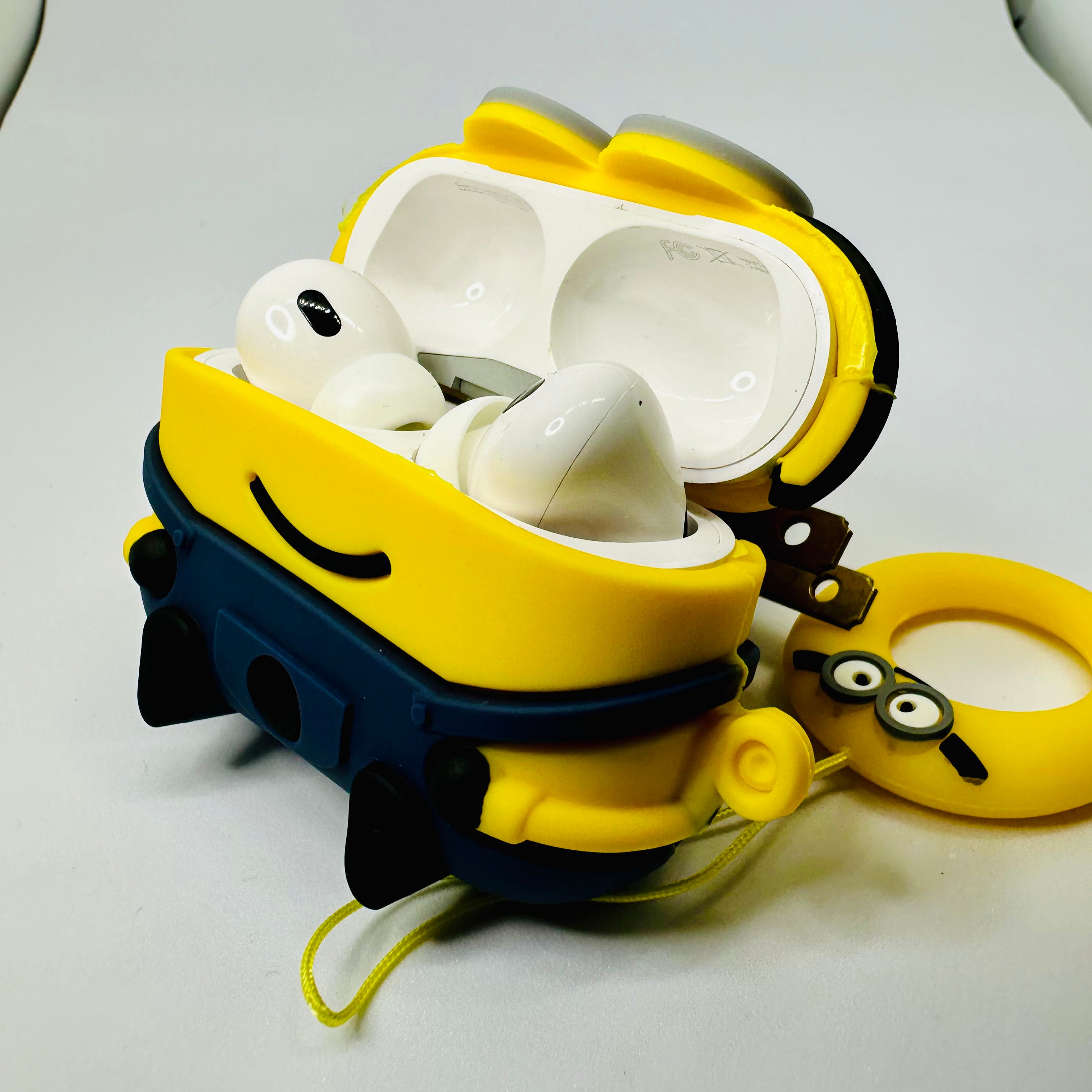 Case para AirPods Pro 2 — Edición Personaje MInion 💛😄