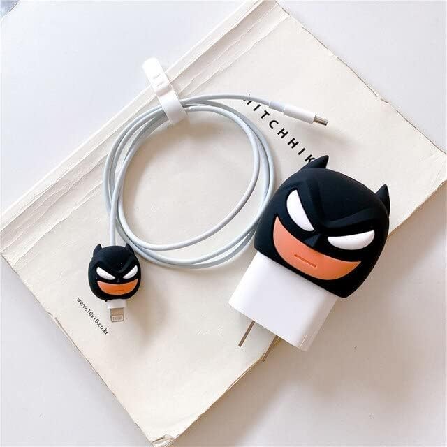 Protector Cargador Apple Batman 3D — Set Completo 🦇✨