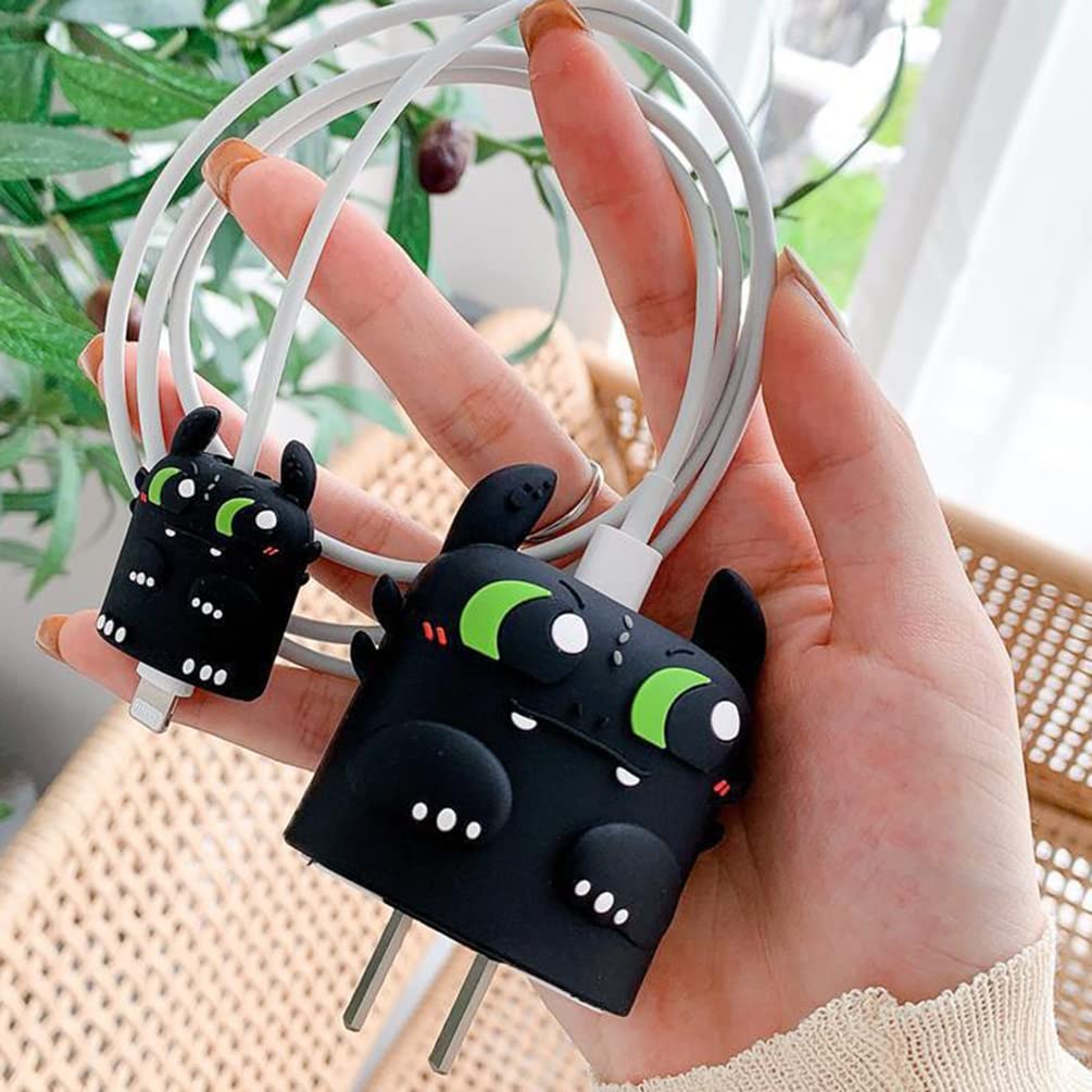Set Protector Cargador Apple — Edición Chimuelo 🐉🖤